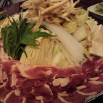 森のおはな - 【鴨鍋】 鴨肉がたっぷりの豪奢な鴨鍋です