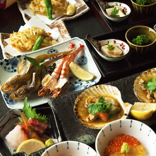 初夏の宴 縁 えにし コース 炉端焼きや旬の食材を味わう全8品 2時間飲み放題付 炉端の佐藤 大阪難波店 難波 南海 居酒屋 食べログ