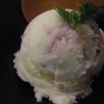 成蔵 - ブルーベリーアイス