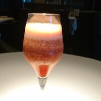 ポンテ ベッキオ - 苺のパーフェクトドリンク。