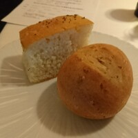 ポンテ ベッキオ - 自家製パン。美味しい。