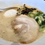 一風堂 - 白丸元味825円＋味玉