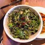 塩そば まえだ - マイクロハーブ焼豚丼小