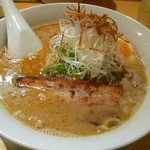 濃厚味噌らーめん(\７５０）