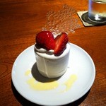 タロカフェ - 苺のショートケーキ（500円）