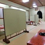 割烹よし田 - 二階座敷　皆さん大半が予約です、この後は満席