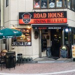 ROAD HOUSE DINING BEER BAR - 