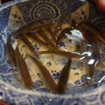 明道町中国菜 一星 - 本日のネタ、もろこ(泳いでます：笑)