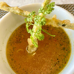 ビストロ セレニテ - にんにくの芽フリット入りスープ