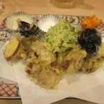 瀬戸際 - 阿波牛も美味しい。その天ぷらです。