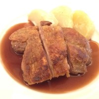 オー・プロヴァンソー - ホロホロ鶏のコンフィ