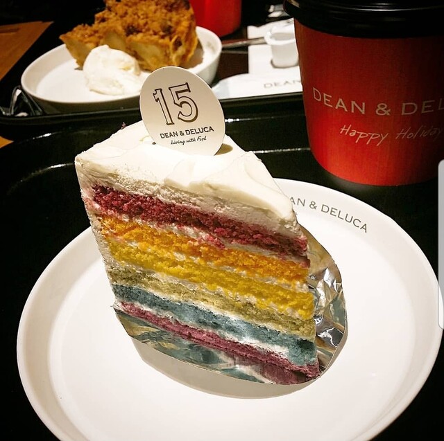 レインボーケーキ By じゅみりん ディーン デルーカ カフェ 渋谷ストリーム店 Dean Deluca Cafe 渋谷 カフェ 食べログ レインボーケーキ By じゅみりん ディーン デルーカ カフェ 渋谷ストリーム店 Dean Deluca Cafe 渋谷 カフェ 食べログ