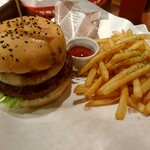 ツー ドッグス - テリヤキバーガー