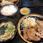 手づくりうどん 地車 - 生姜焼きセット（ご飯大盛り）