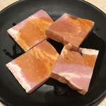 焼肉じゅうじゅうカルビ - （醤油）厚切ベーコン