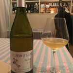 restaurant Noël - ル・レザン・エ・ランジュ　ネジュマ。このワイン本当に美味しい。
