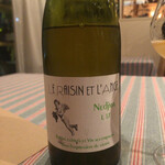 restaurant Noël - ル・レザン・エ・ランジュ　ネジュマ。赤も白も、本当に美味しくて大好きになりました。スープドポワゾンに合わせて。