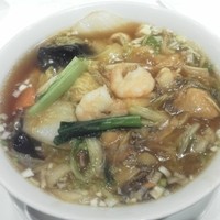 天津飯店 本店 - 海鮮湯面(1050円)H240420