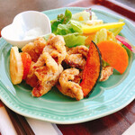 ティエル カフェ - 2月のスペシャルLUNCH
大豆ミート唐揚げ　普通のお肉みたい♪