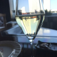 横浜瀬里奈 ステーキドーム - 