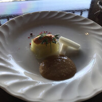 横浜瀬里奈 ステーキドーム - 