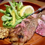 大衆肉ビストロ ミート浦野 - イビリコ豚タン。美味しい！