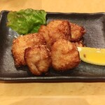 すし亭 - 「北海道鱈ほほ肉竜田揚げ@600円(税別)」 酒の肴として供されるので、味付けが濃い・・・