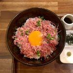 ヴェント・バンビーノ - 千駄木腰塚至極のコンビーフ丼 ¥1,080