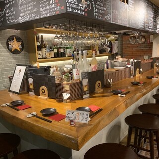 カジュアルでお洒落な雰囲気は、デートや女子会にもぴったり！