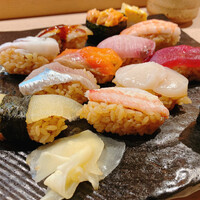 豊鮨 - にぎり11貫