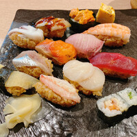 豊鮨 - にぎり11貫