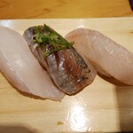 沼津魚がし鮨 流れ鮨 - かさご・あじ・太刀魚