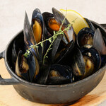 Mussels steamed in white wine