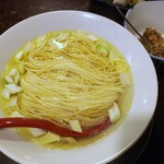 金町製麺 - 雉の塩かけそば　ポルチーニオイル付き