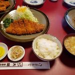 とんかつ大関 - 