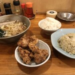 らーめん ともや - 料理写真:料理