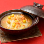 Shanhai Dainingu Jougenrou - 生湯葉と白菜の白湯煮込み