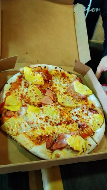 おぴざページ California Pizza Kitchen Honolulu International Airport