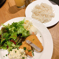 YPSILON Aoyama - 