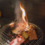 四条ホルモン - 脂ギッシュ！ボウボウです。