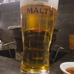 四条ホルモン - 先ずはビール　
      アレ！Classiつくじゃ無いの？まぁ〜いいか！