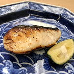 兄弟寿し - 地物鰆塩麹焼き