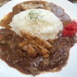 ひなた食堂 - カレー・ハヤシ合いがけ　カツのせ　ごはん大盛　８５０円