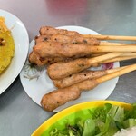 Banh xeo Ba Duong - 鶏つくねのようなもの