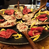 煌 焼肉 - ユッケ