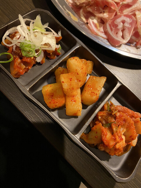 塩ホルモン 栗の木 永山店