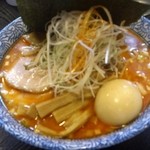 中華そば 多賀野 - 特製ごまの辛いソバ
