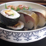 千登利亭 - 脂ノリノリの肉厚な鯖。