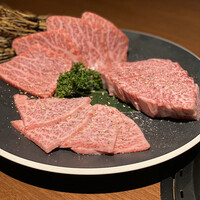 個室焼肉ITADAKI 馬車道 - 