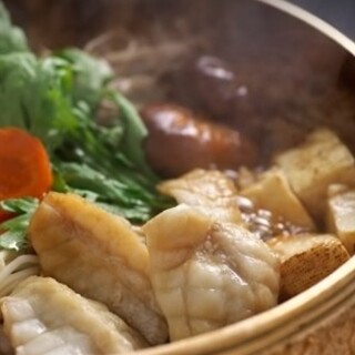 珍しい『ふぐすき焼き』は、コクのある割下との相性抜群です！